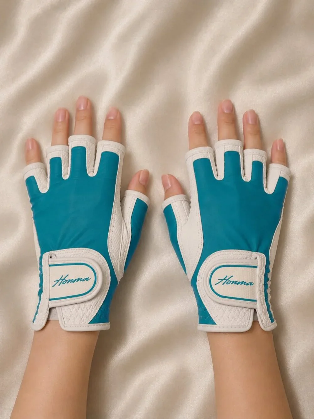 3 HONMA LADY GO GOLF GLOVE - 3 PAIRS Women's Extra Small (XS)